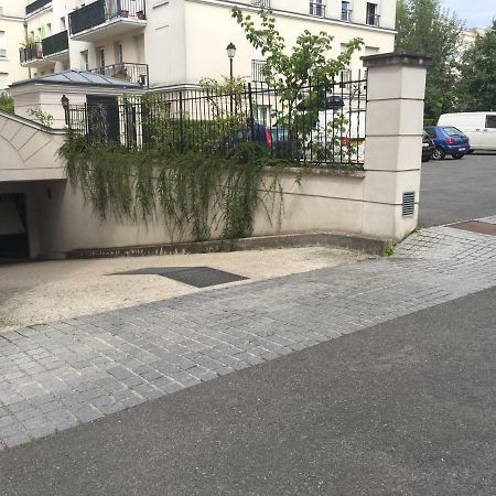 Julie'S Apartment Disneyland Серри Экстерьер фото