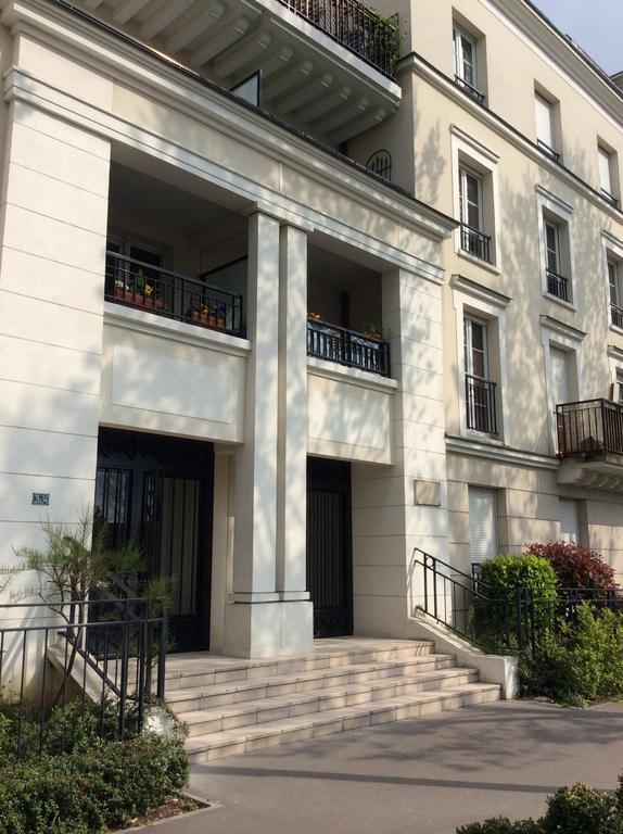 Julie'S Apartment Disneyland Серри Экстерьер фото